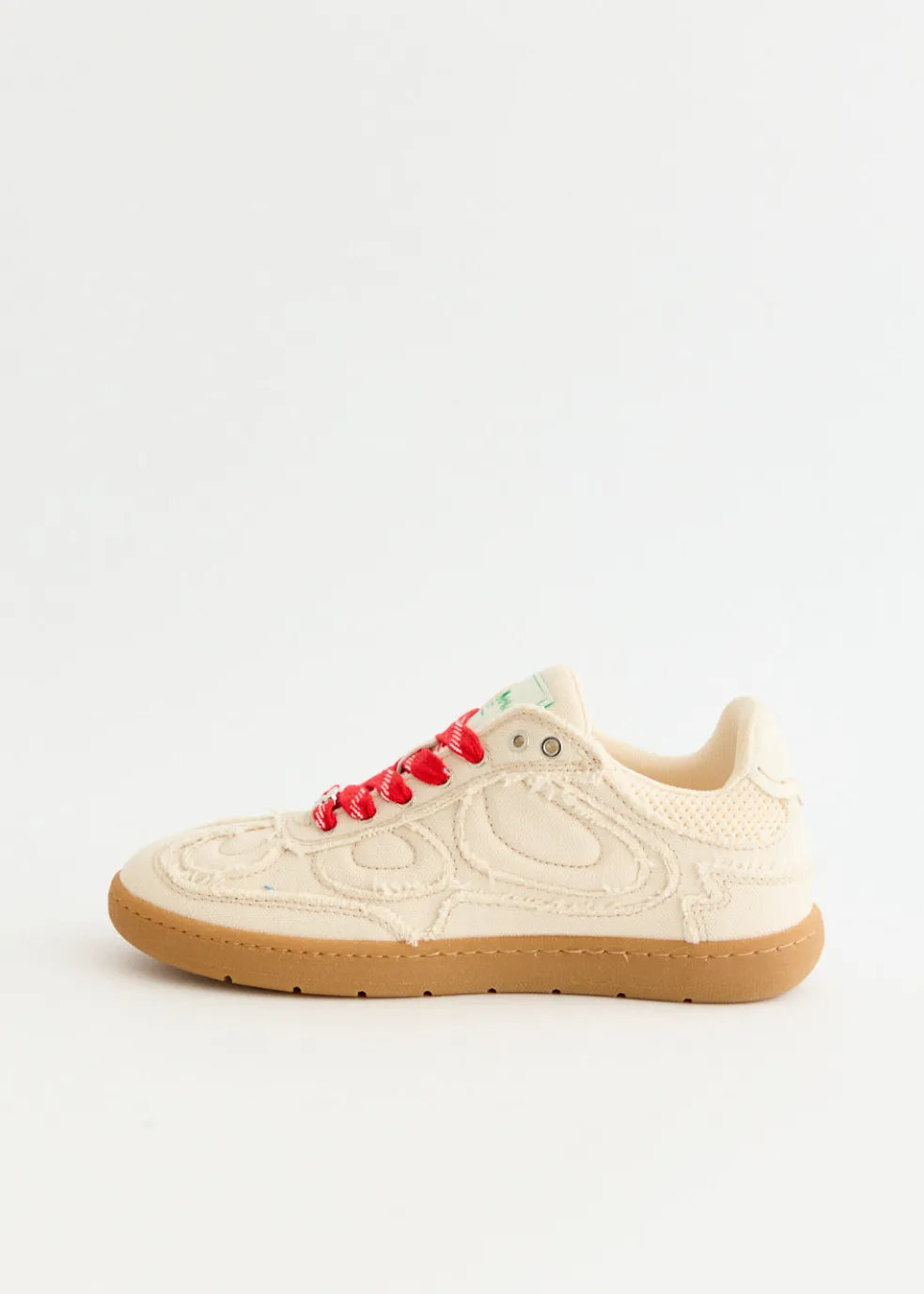 08 Canvas Raw Edge Sneakers