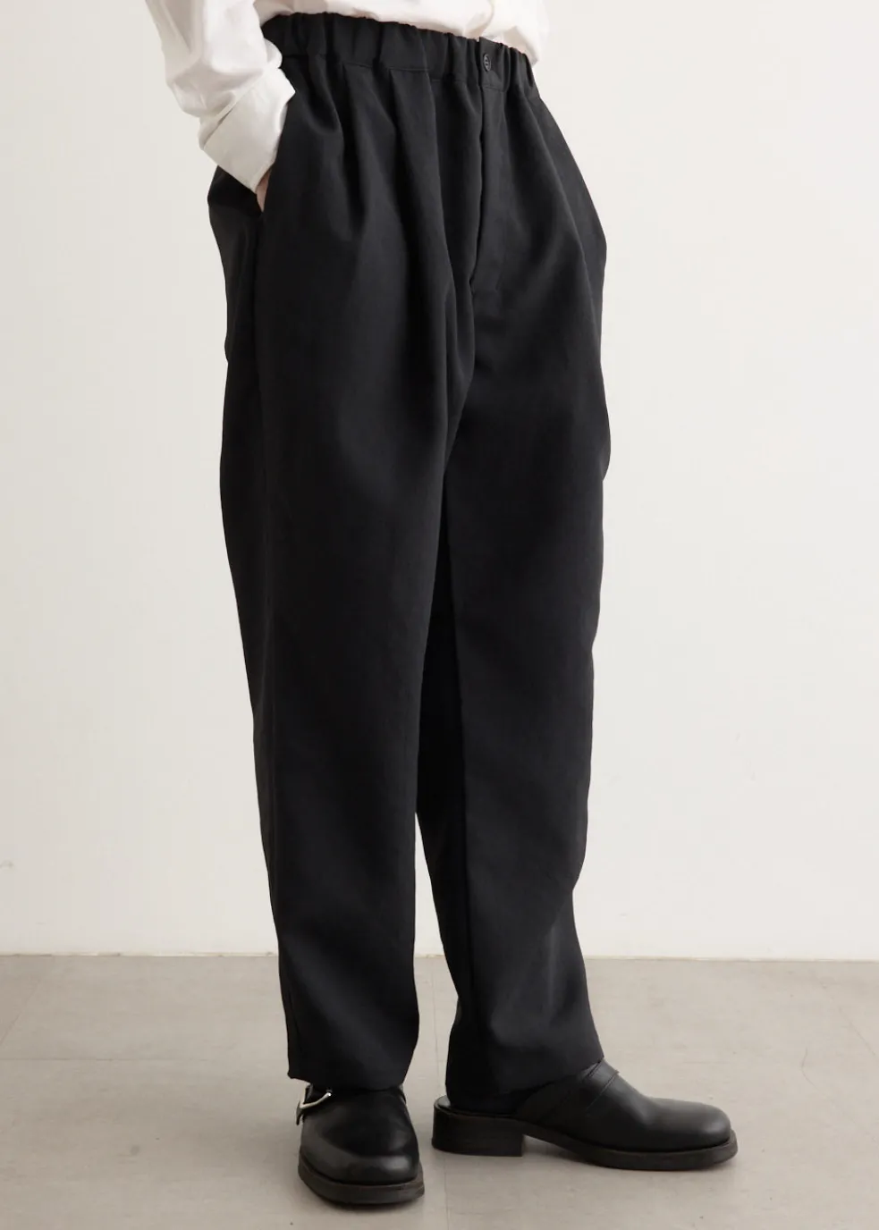 2 Tuck Polyester Pants