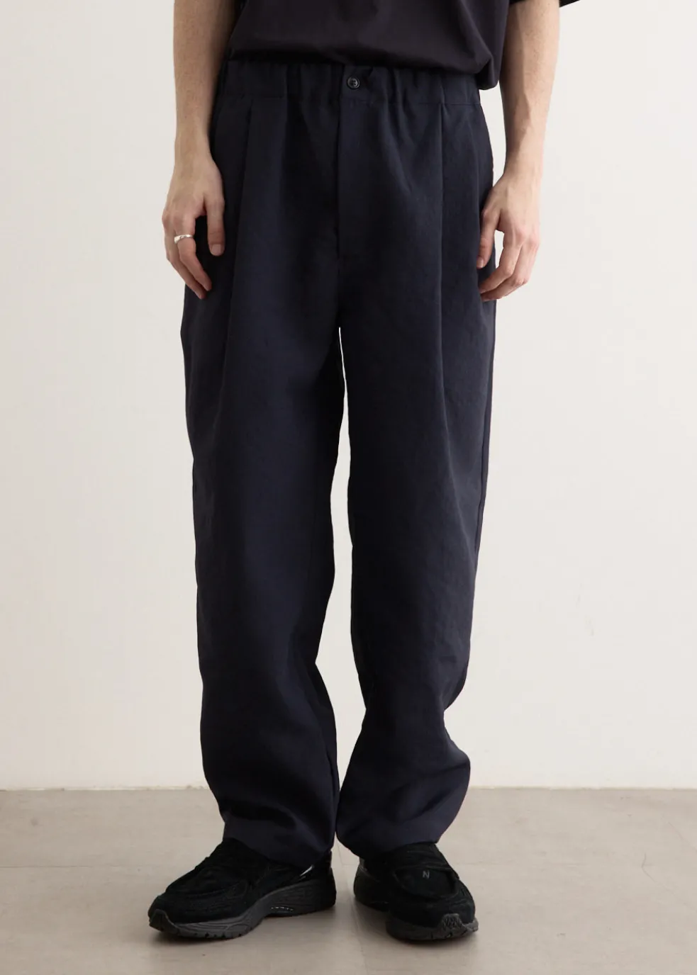2 Tuck Polyester Pants
