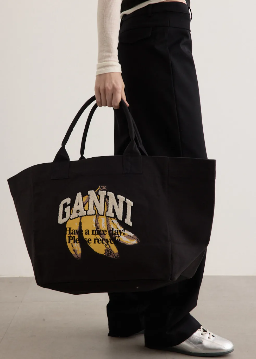 Banana Print Shopper XXL Tote