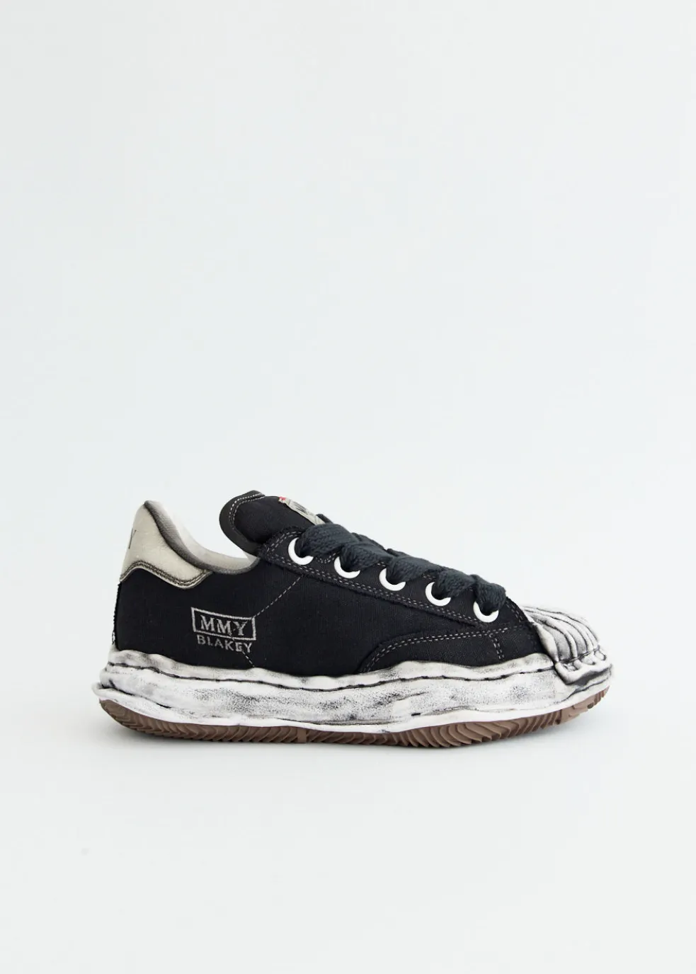 Blakey Low Top Sneakers