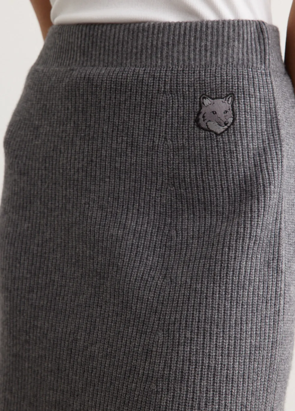 Bold Fox Head Patch Short Ribbed Skirt