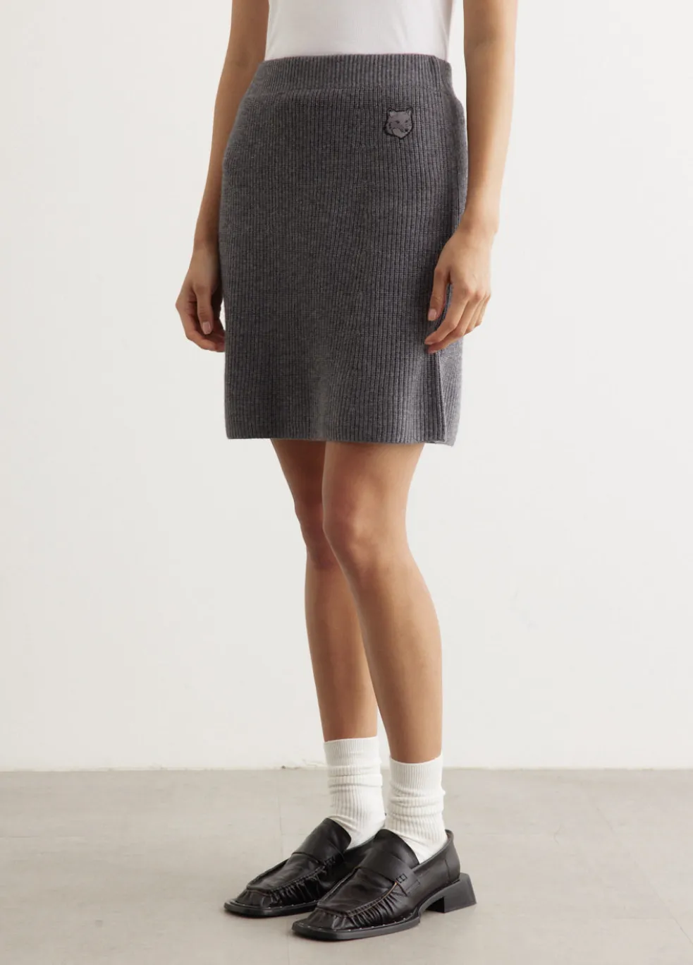 Bold Fox Head Patch Short Ribbed Skirt