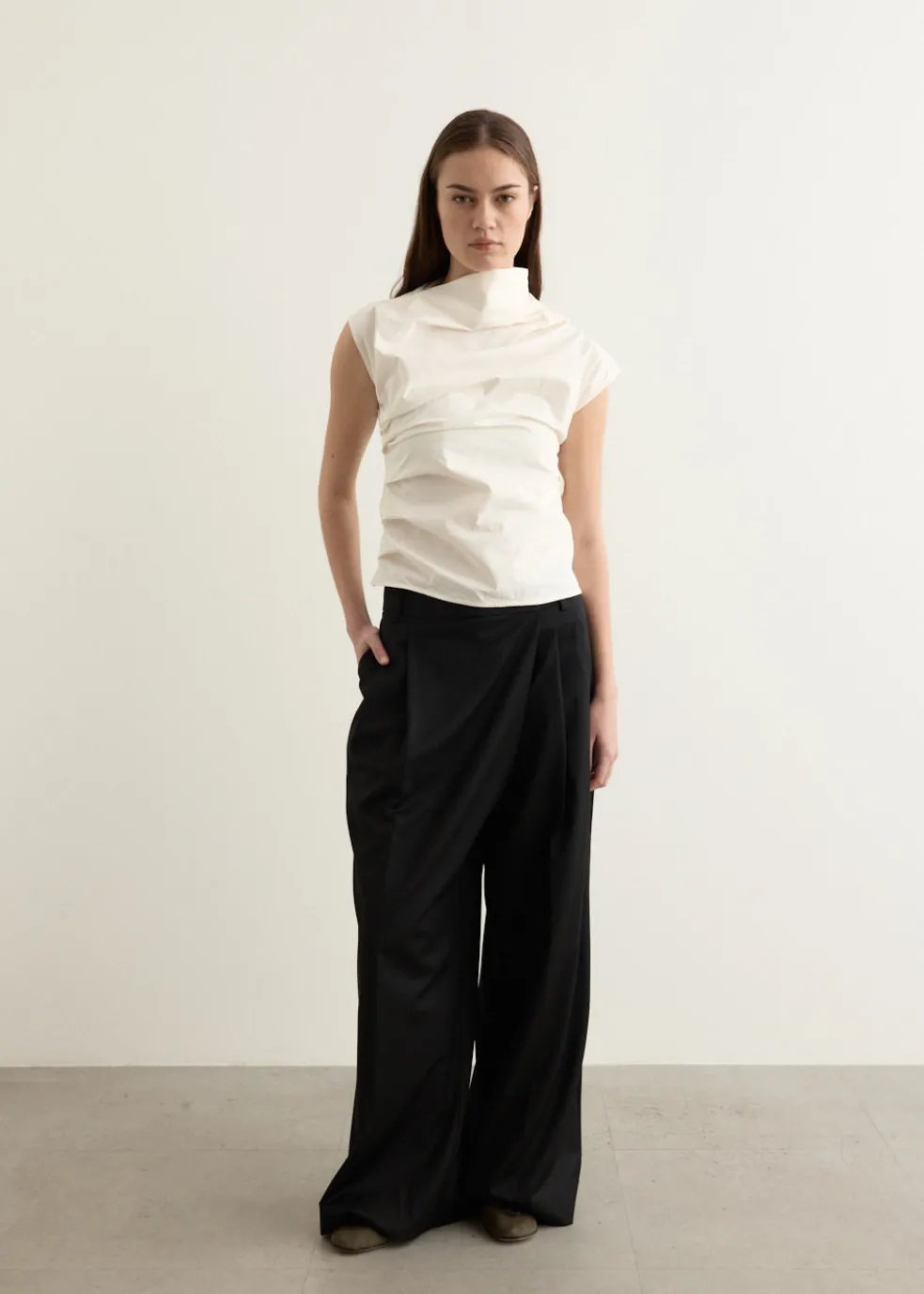 Calendered Wool Mid Waist Pants