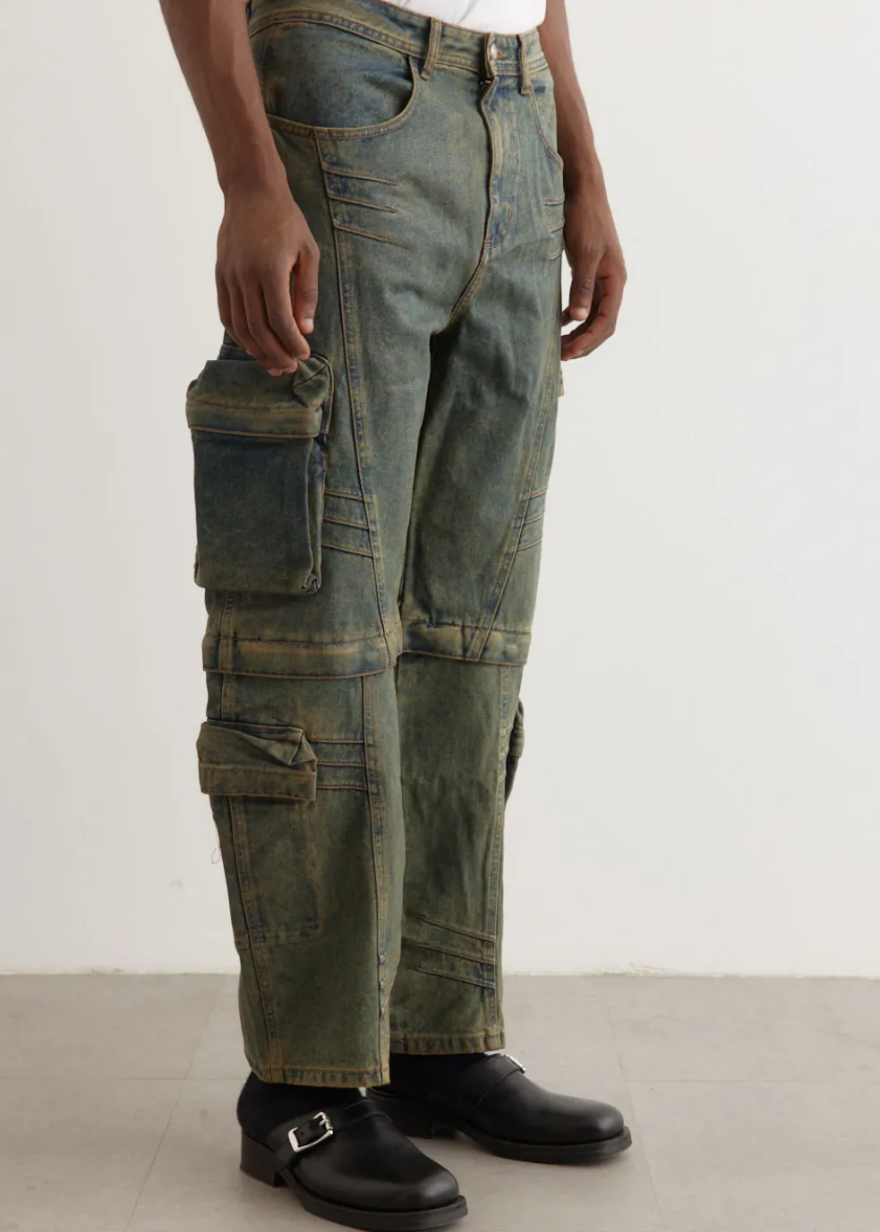 Cargo Coated Wide Leg Jeans