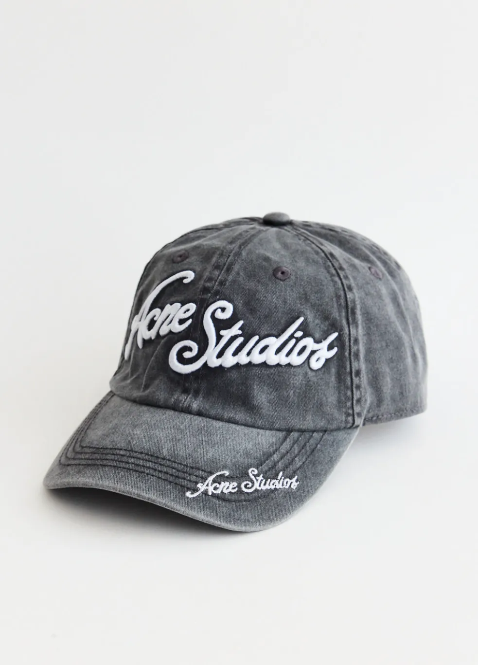 Carliy Tourist Logo Cap