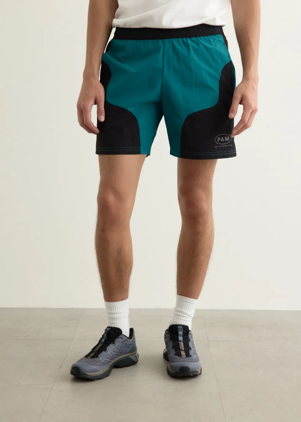 Choose Freewheeling Track Short