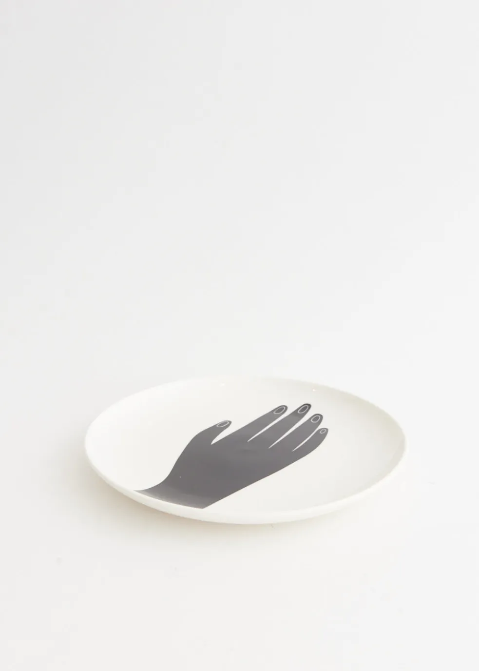 Dinner Plates Les Mains