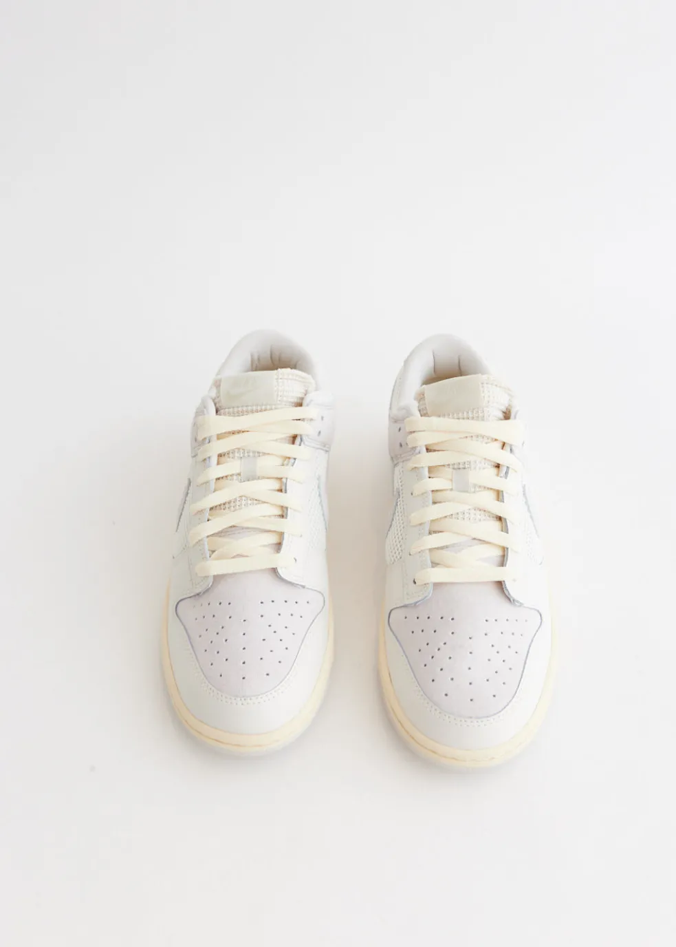 Dunk Low 'Phantom' Sneakers