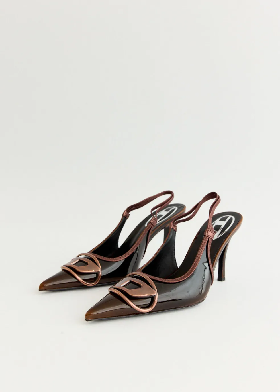 D-Venus SB Logo Pumps