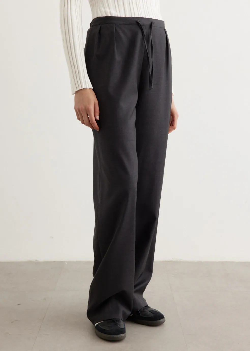Elastic Waistband Pants