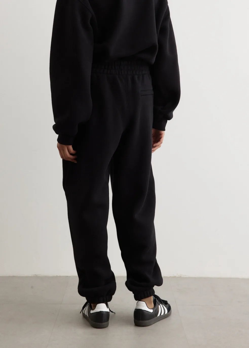 Essential Terry Classic Sweatpants