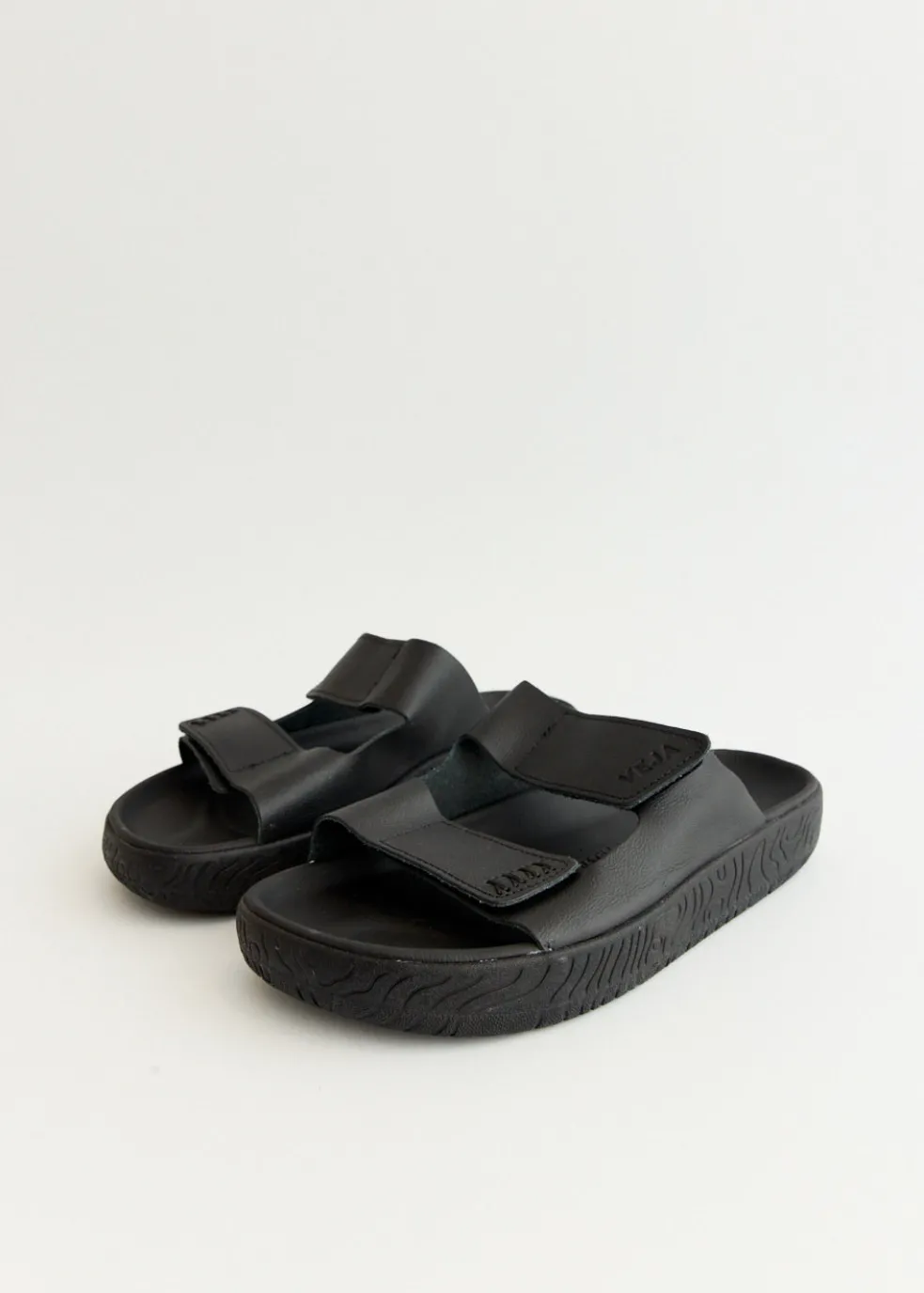 Etna Sandals
