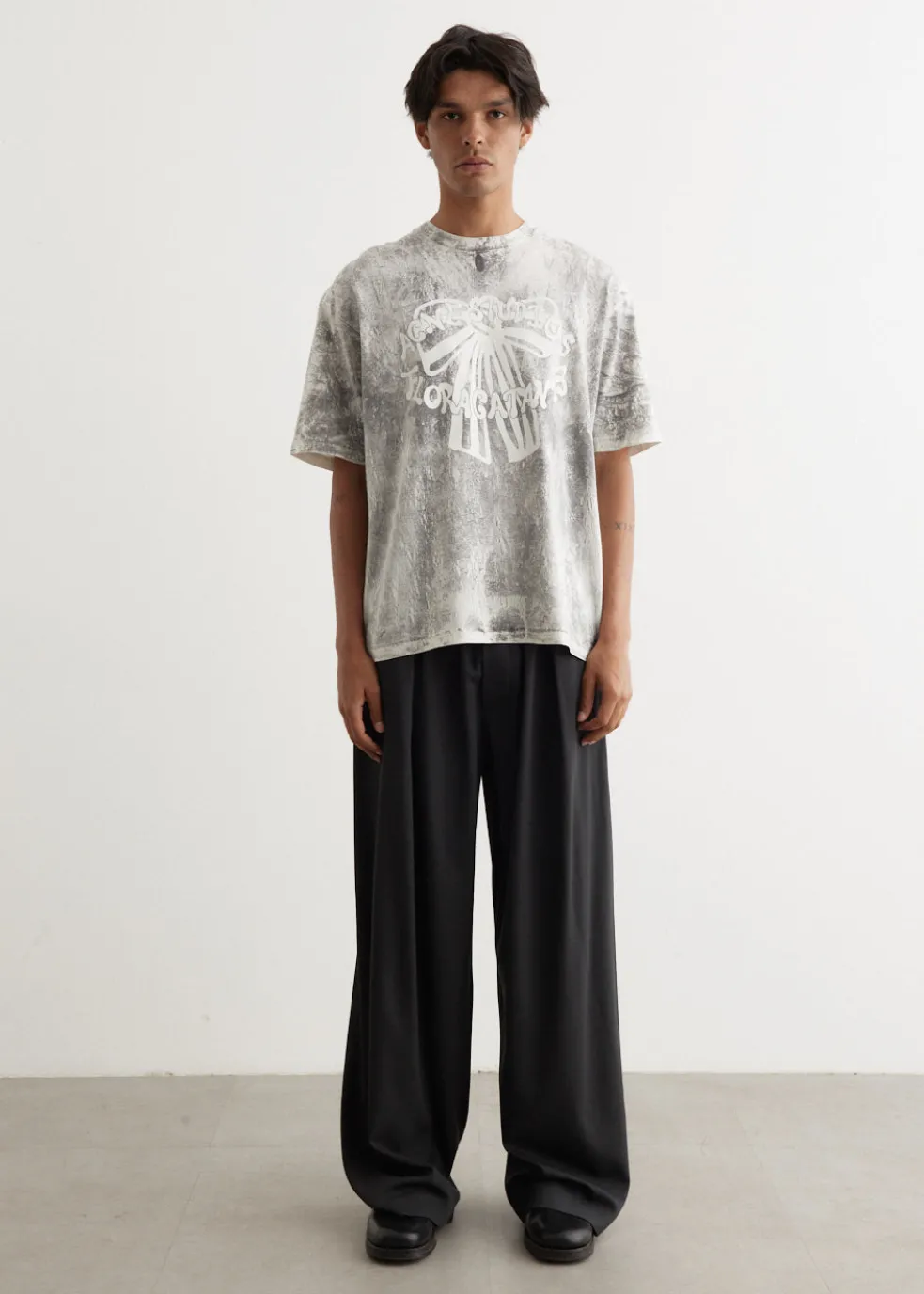 Exford U Bow Logo T-Shirt