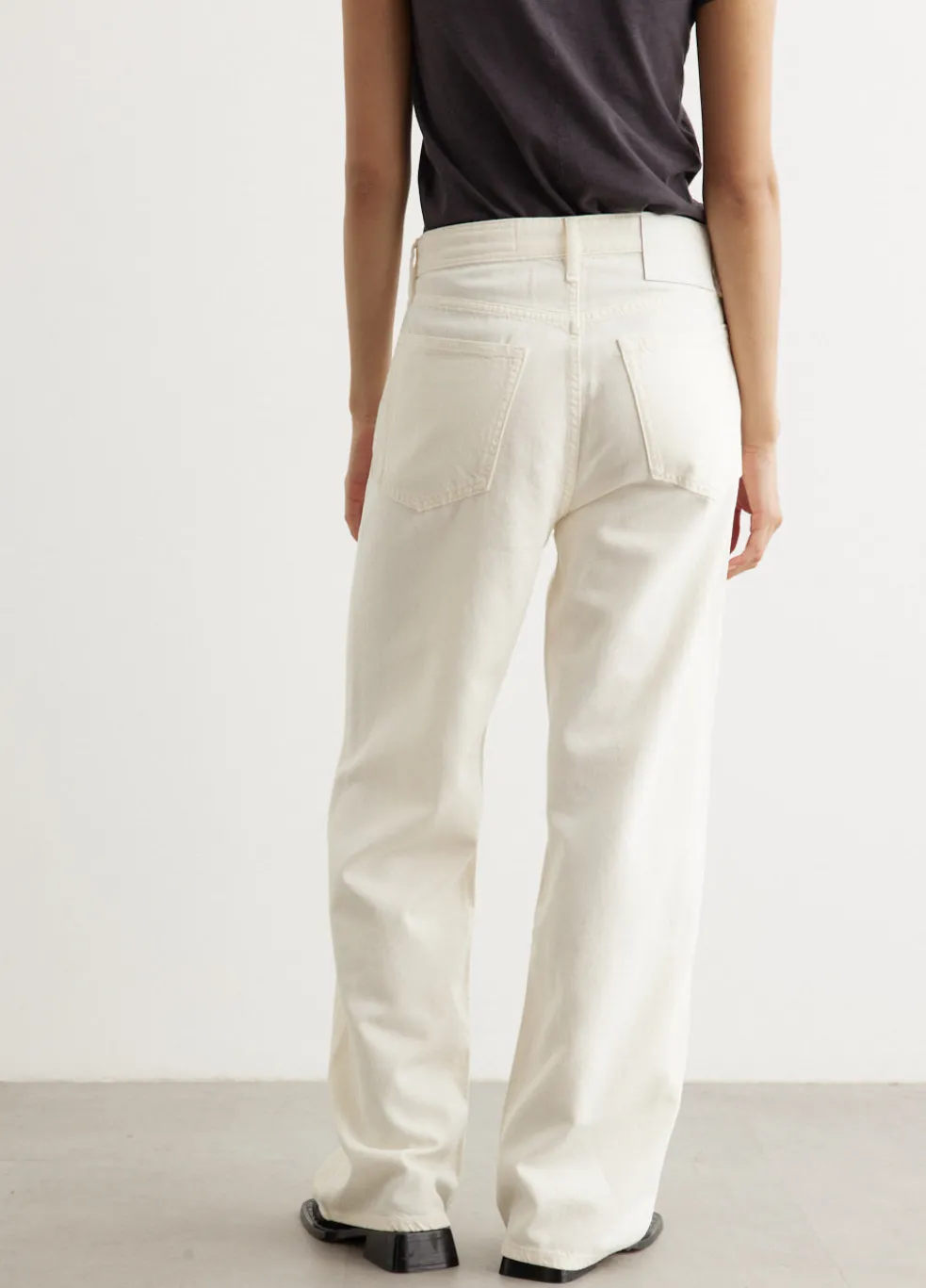 Featherweight Logan Jeans