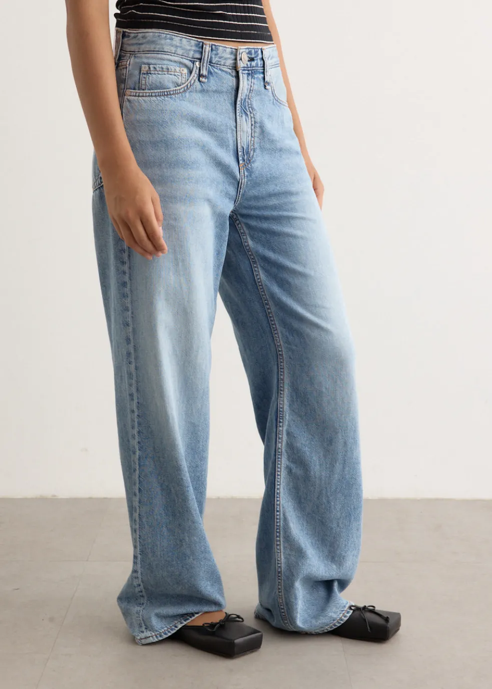 Featherweight Logan Wide Leg Jeans