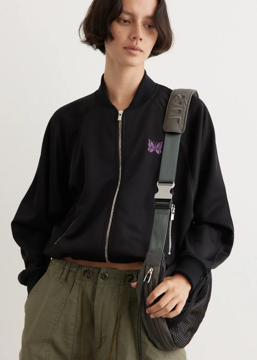 Keyhole Expandable Sling Bag