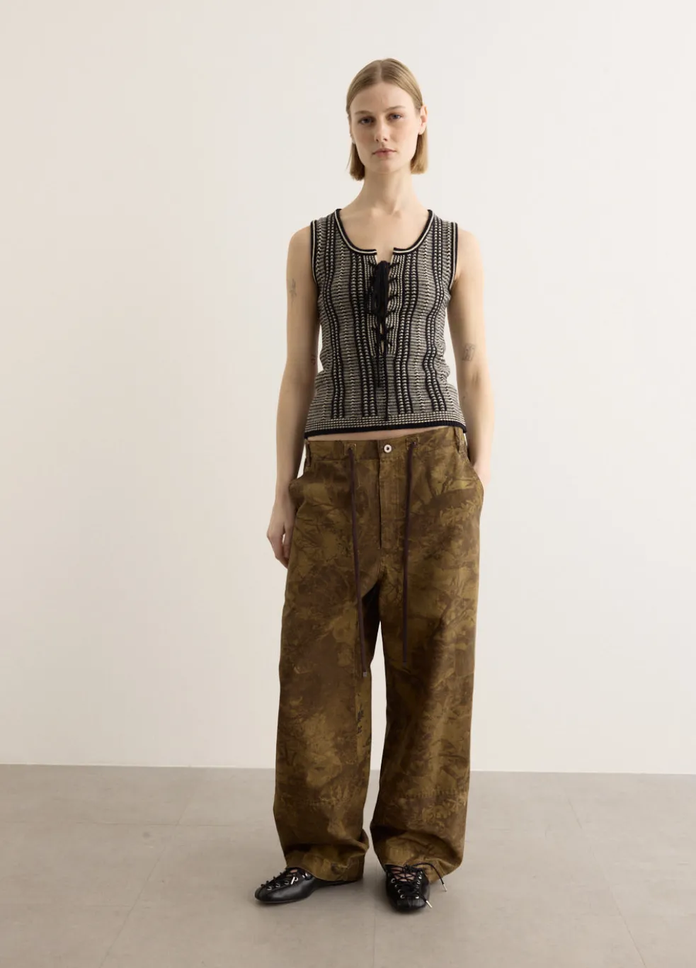 Lace Up Knitted Vest