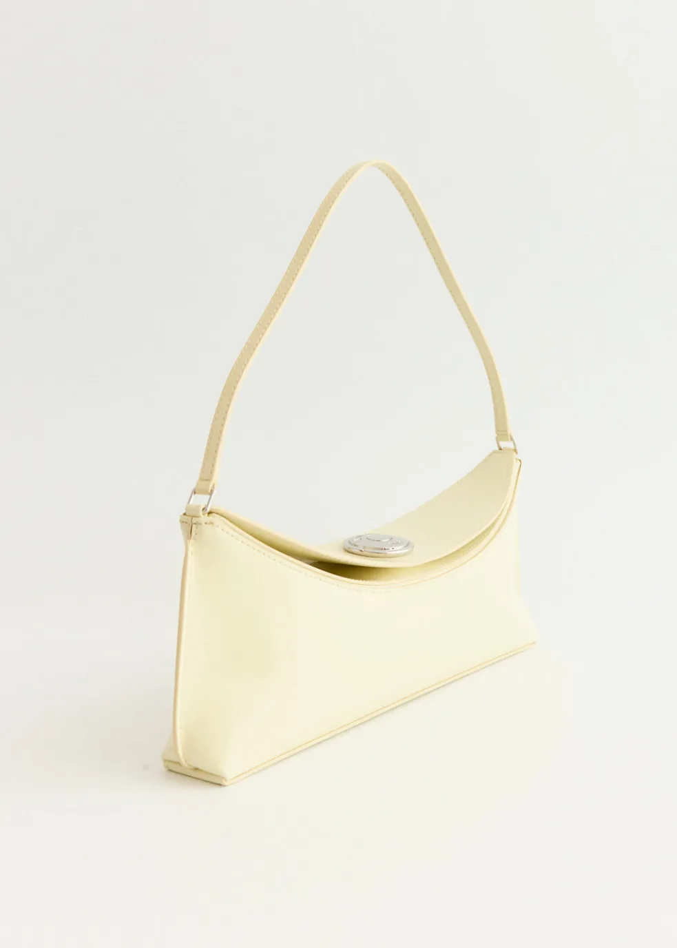 Le Ovalo Clutch Bag