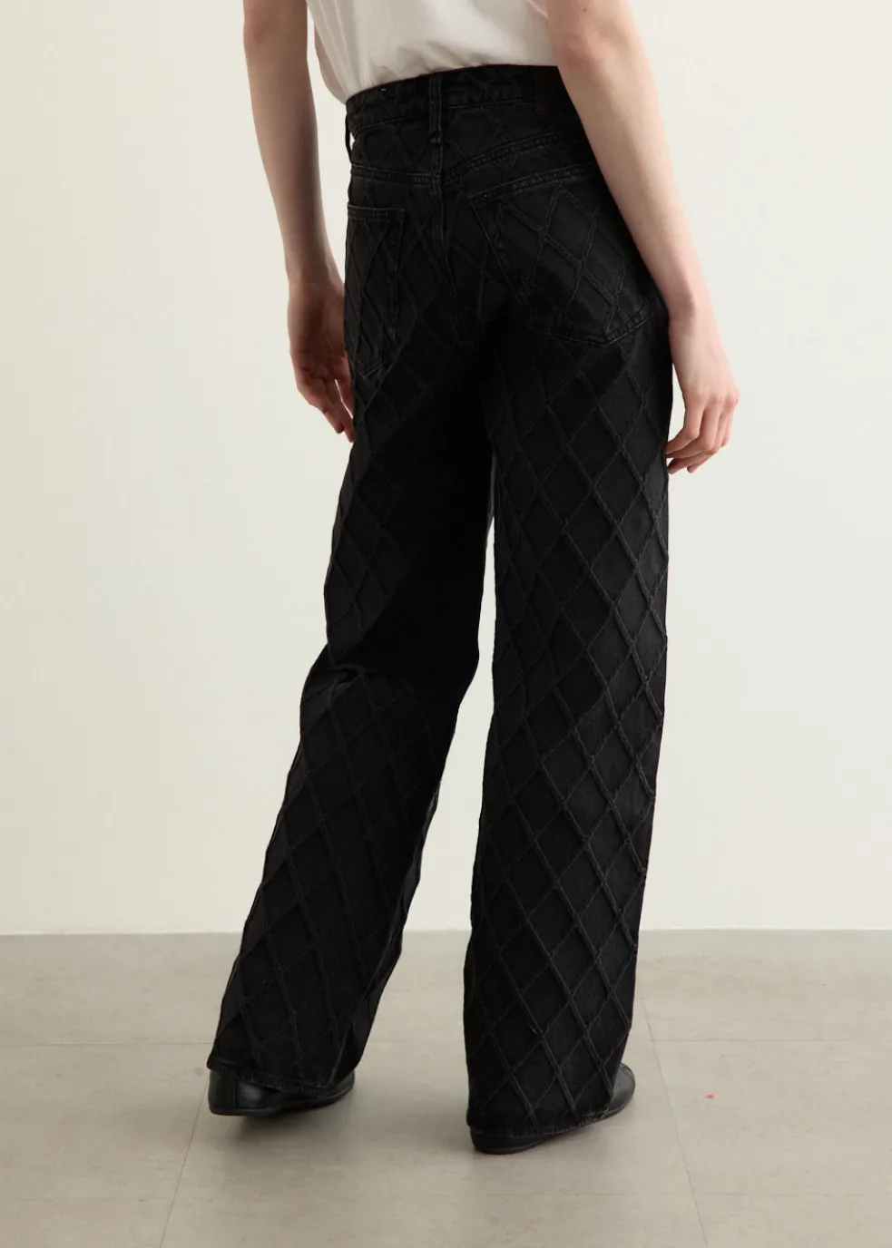 Logan Mid-Rise Wide Leg Jeans