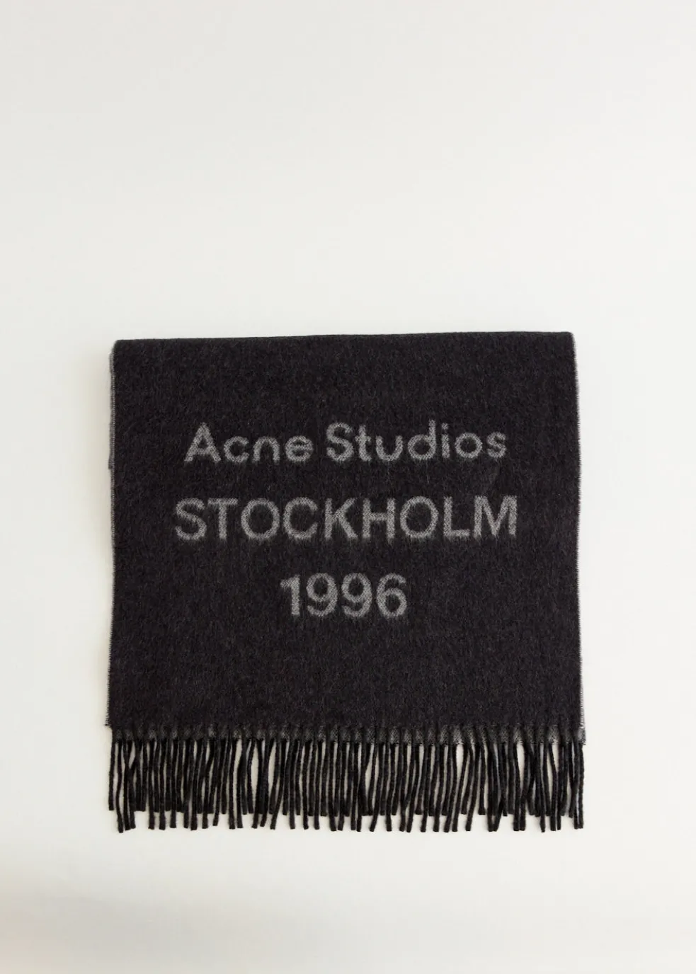 Logo Scarf