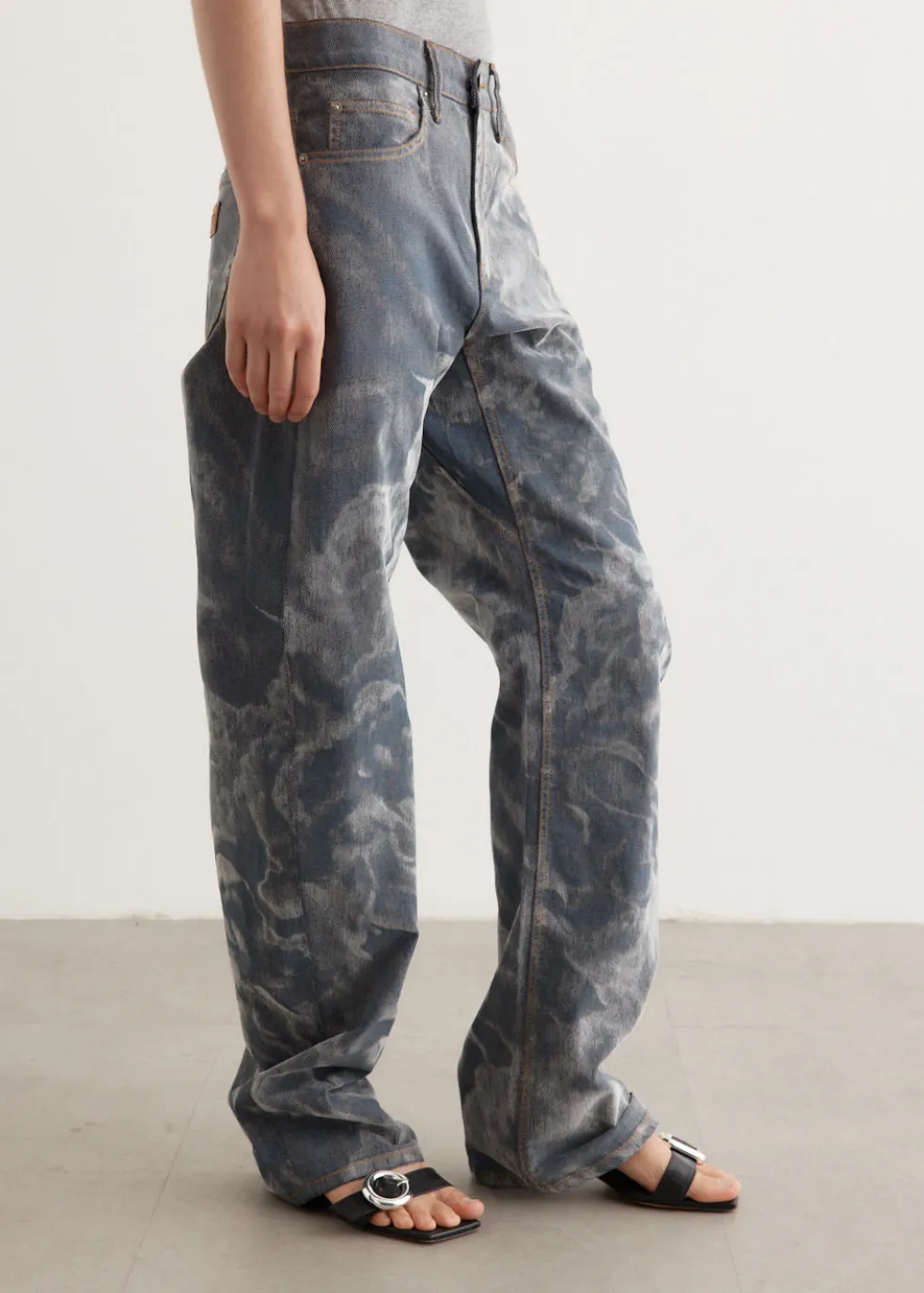 Low Rise Bowed Gusset Jeans