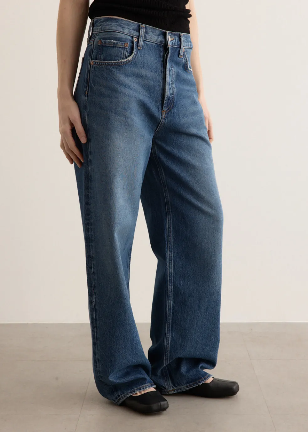 Low Slung Baggy Jeans