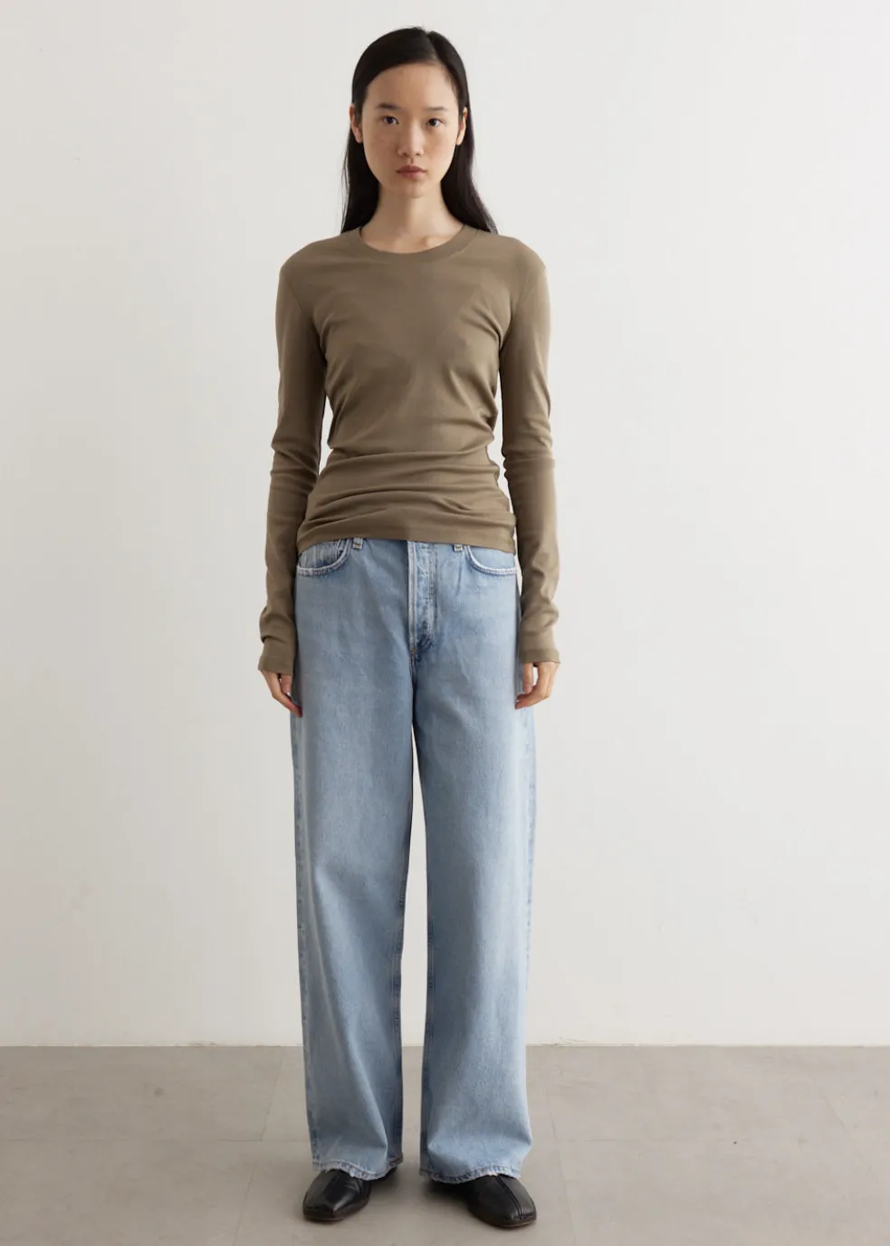 Low Slung Baggy Jeans