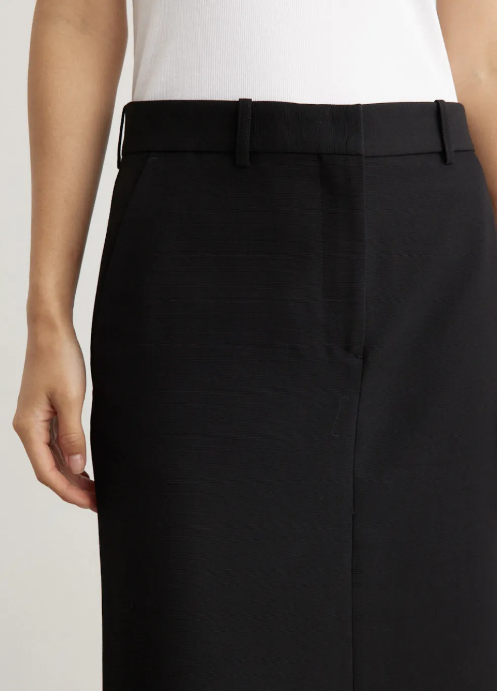 Low-Waist Straight Skirt