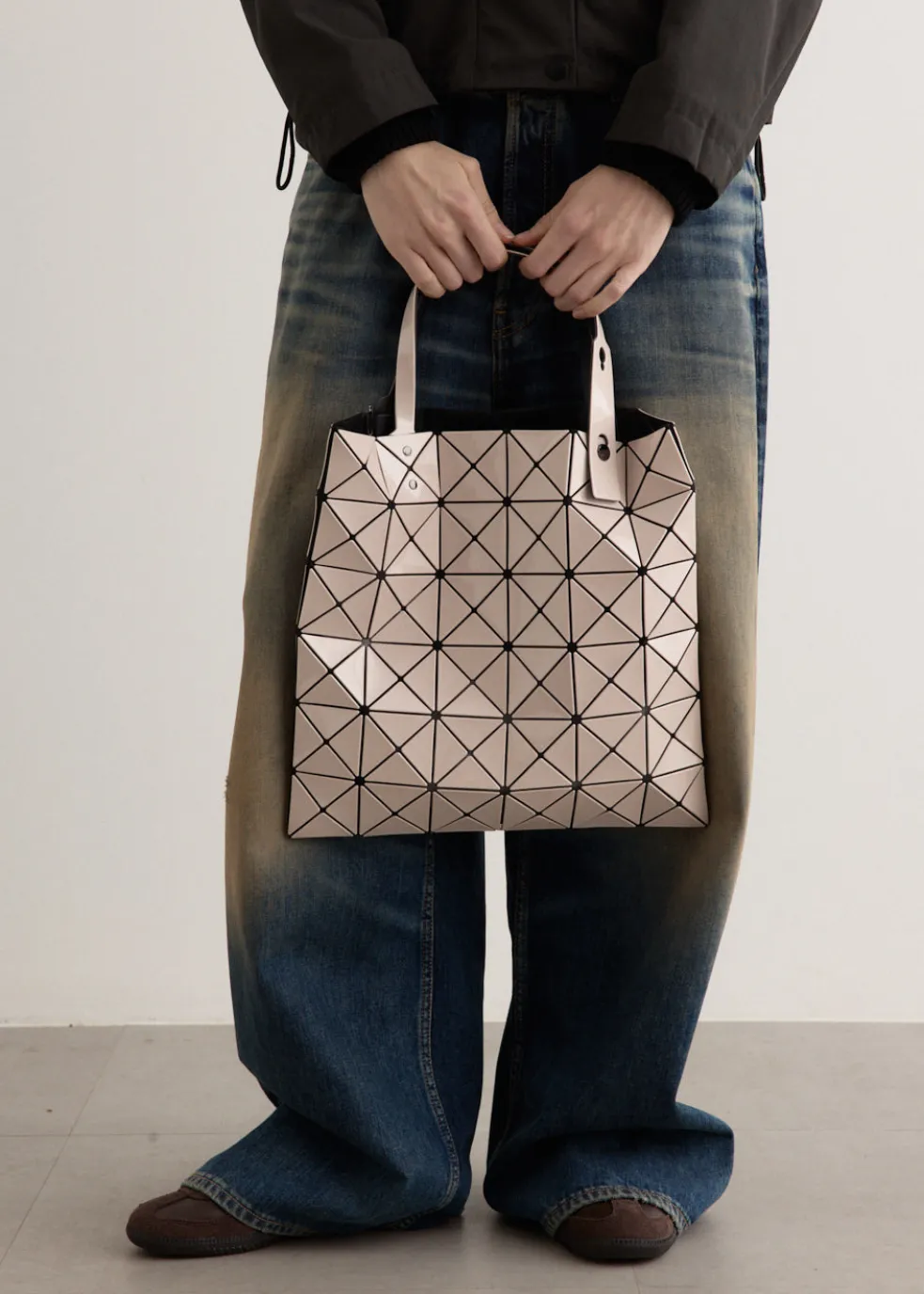 Lucent 6X6 Tote Bag