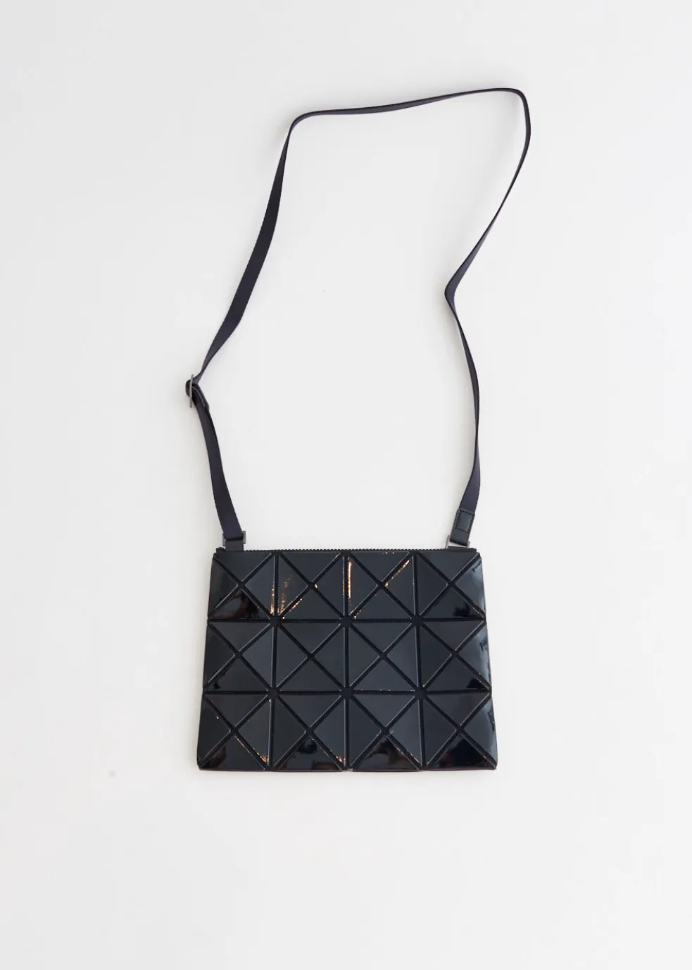 Lucent Xbody 3x4 Bag