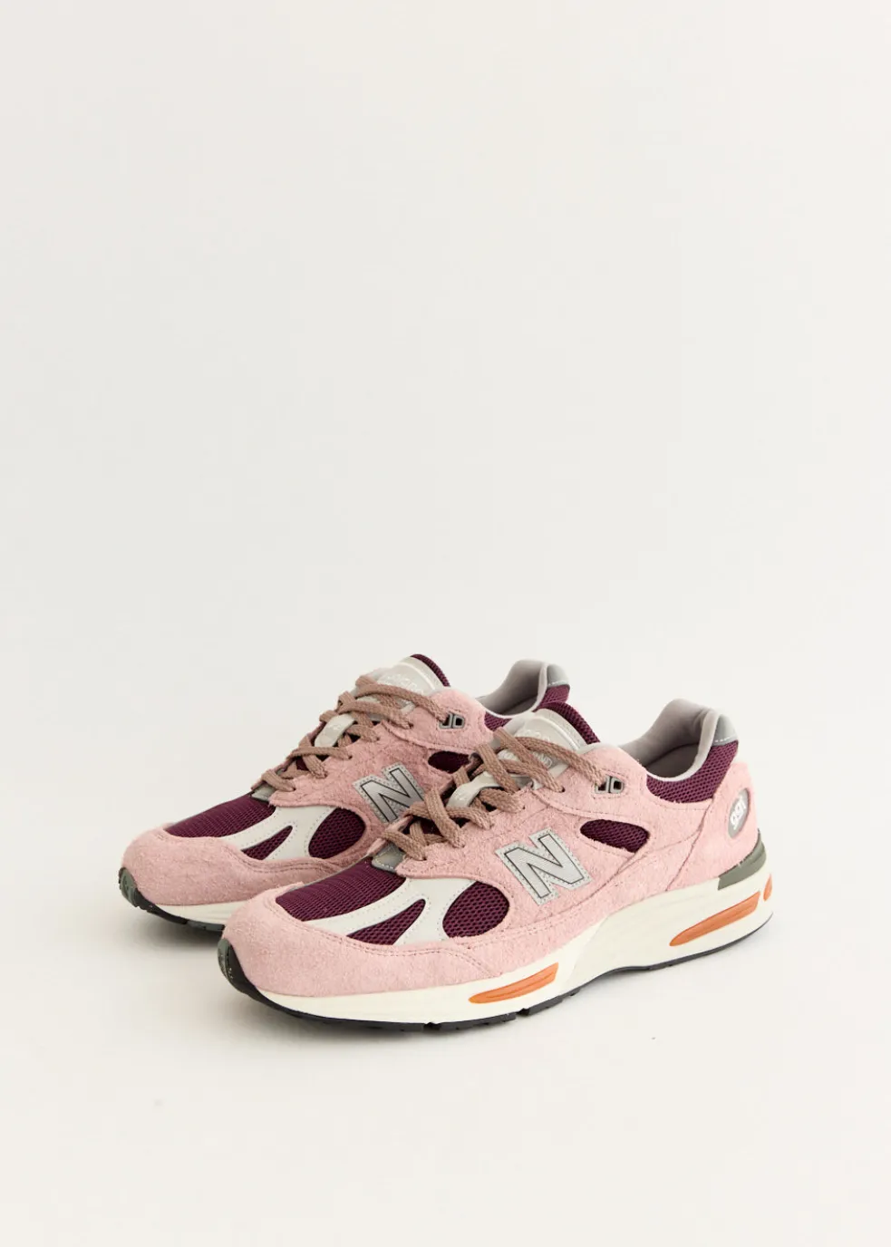 MADE in UK 991v2 'Deauville Mauve' Sneakers