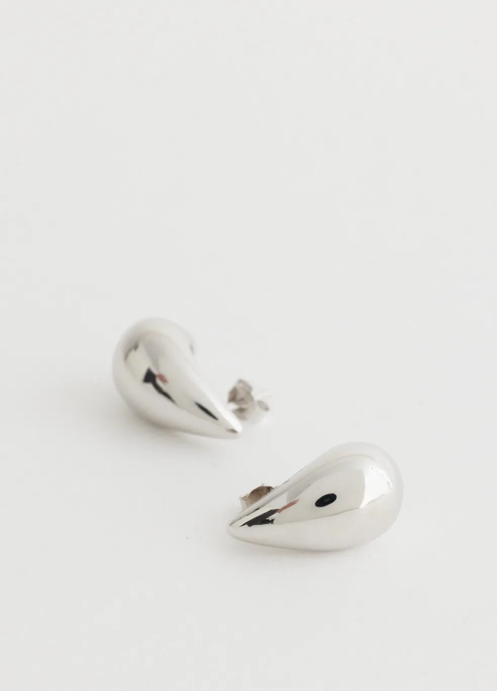 Medium Drop Earrings