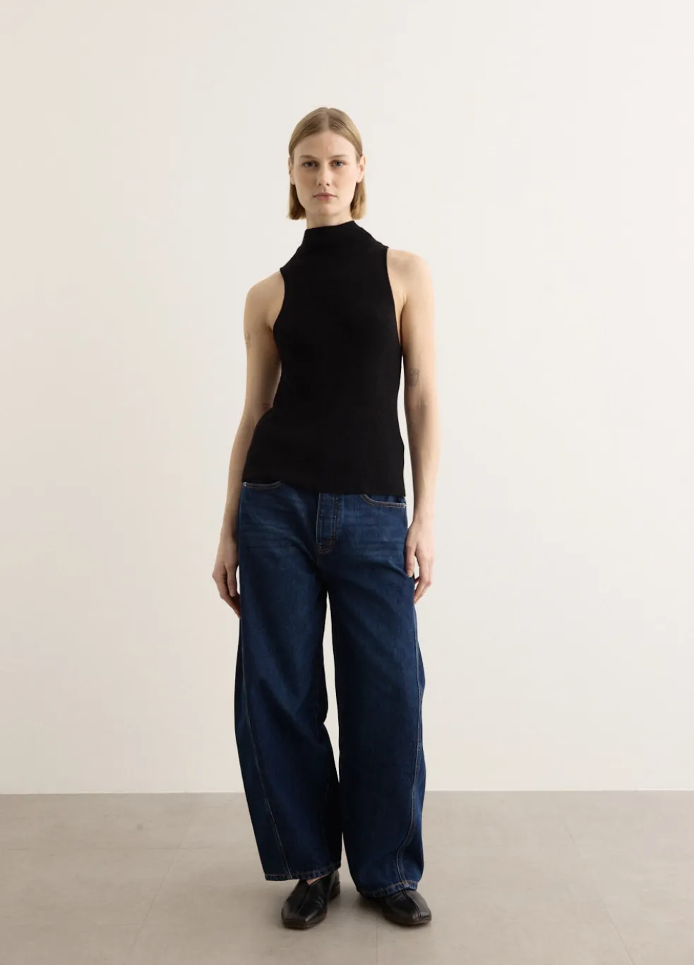 Mid Rise Balloon Jeans