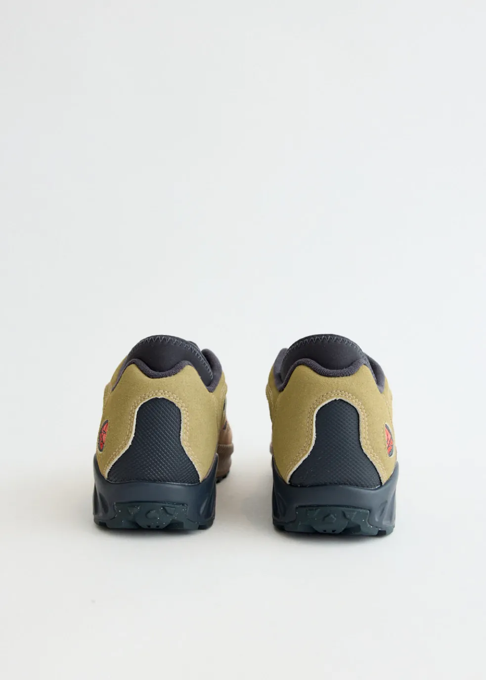 Nike ACG Air Exploraid 'Neutral Olive' Sneakers