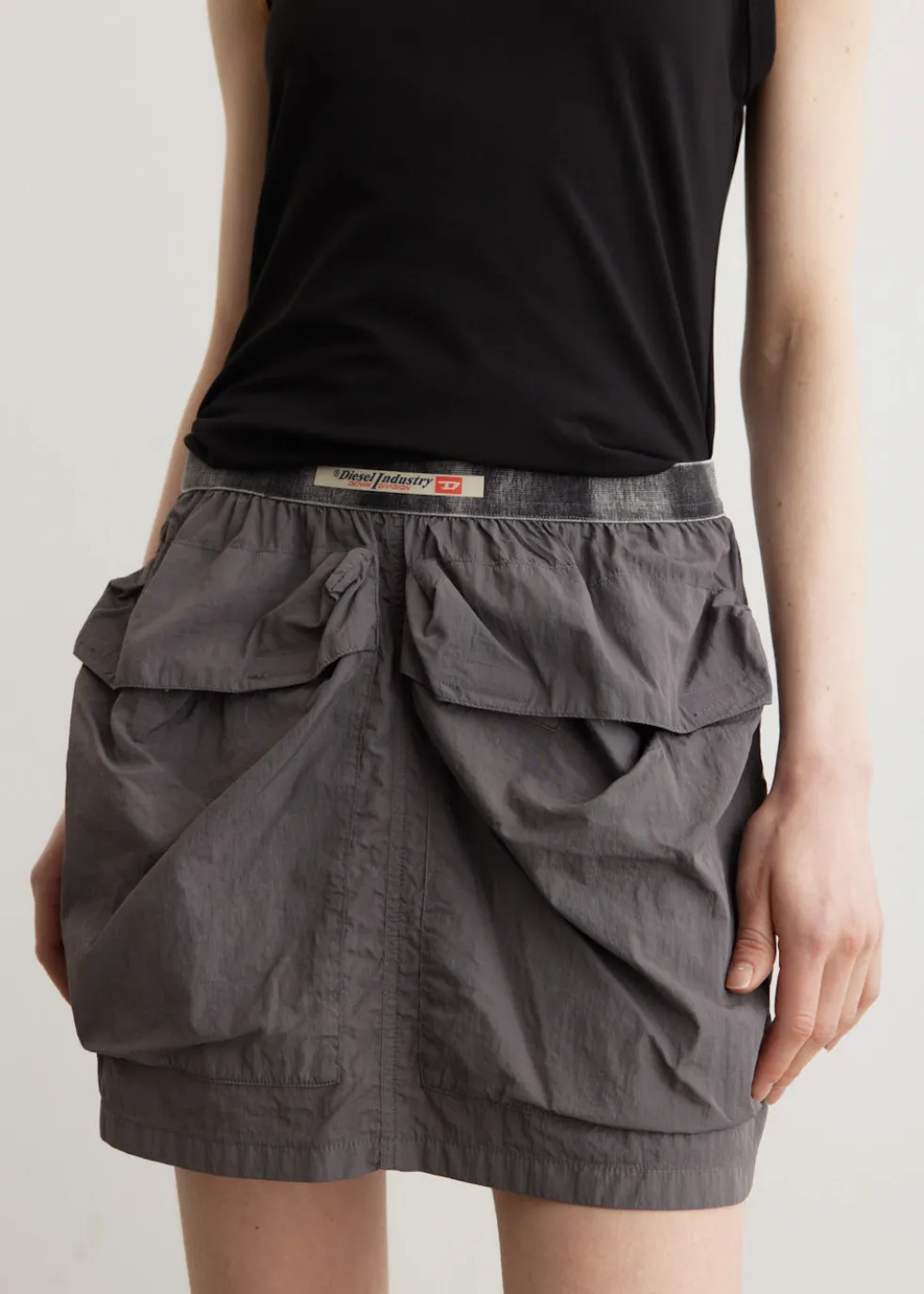 O-Misis Gonna Cargo Mini Skirt