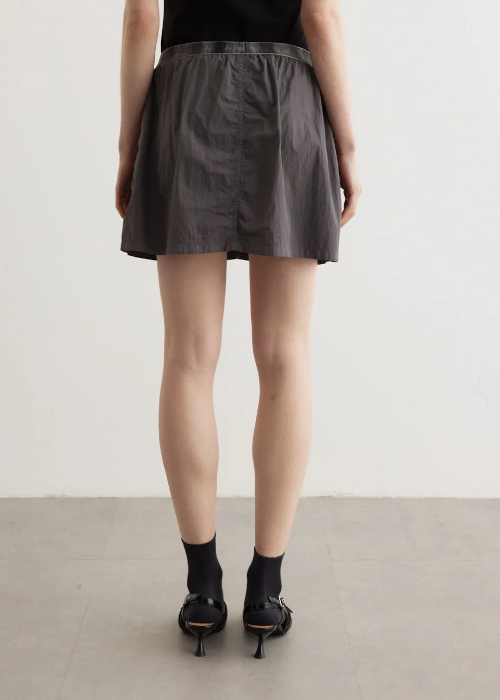 O-Misis Gonna Cargo Mini Skirt