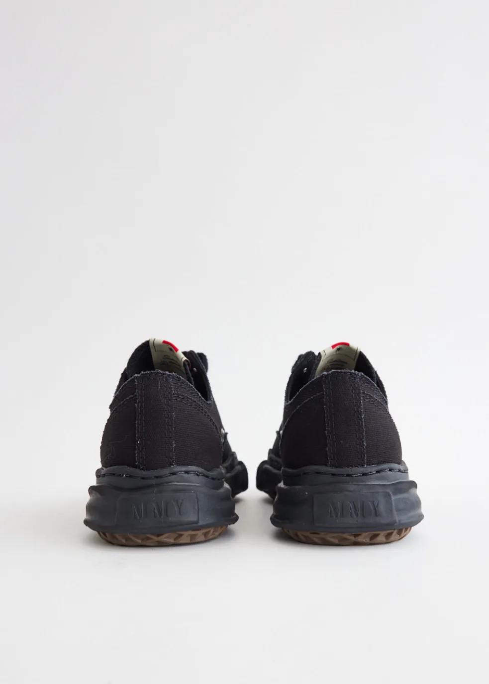 Peterson Low Canvas Low-Top Sneakers