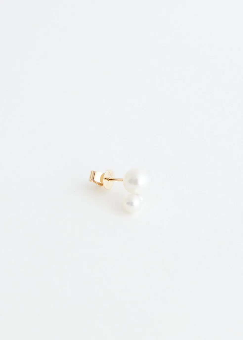 Petite Stellari Pearls Earring