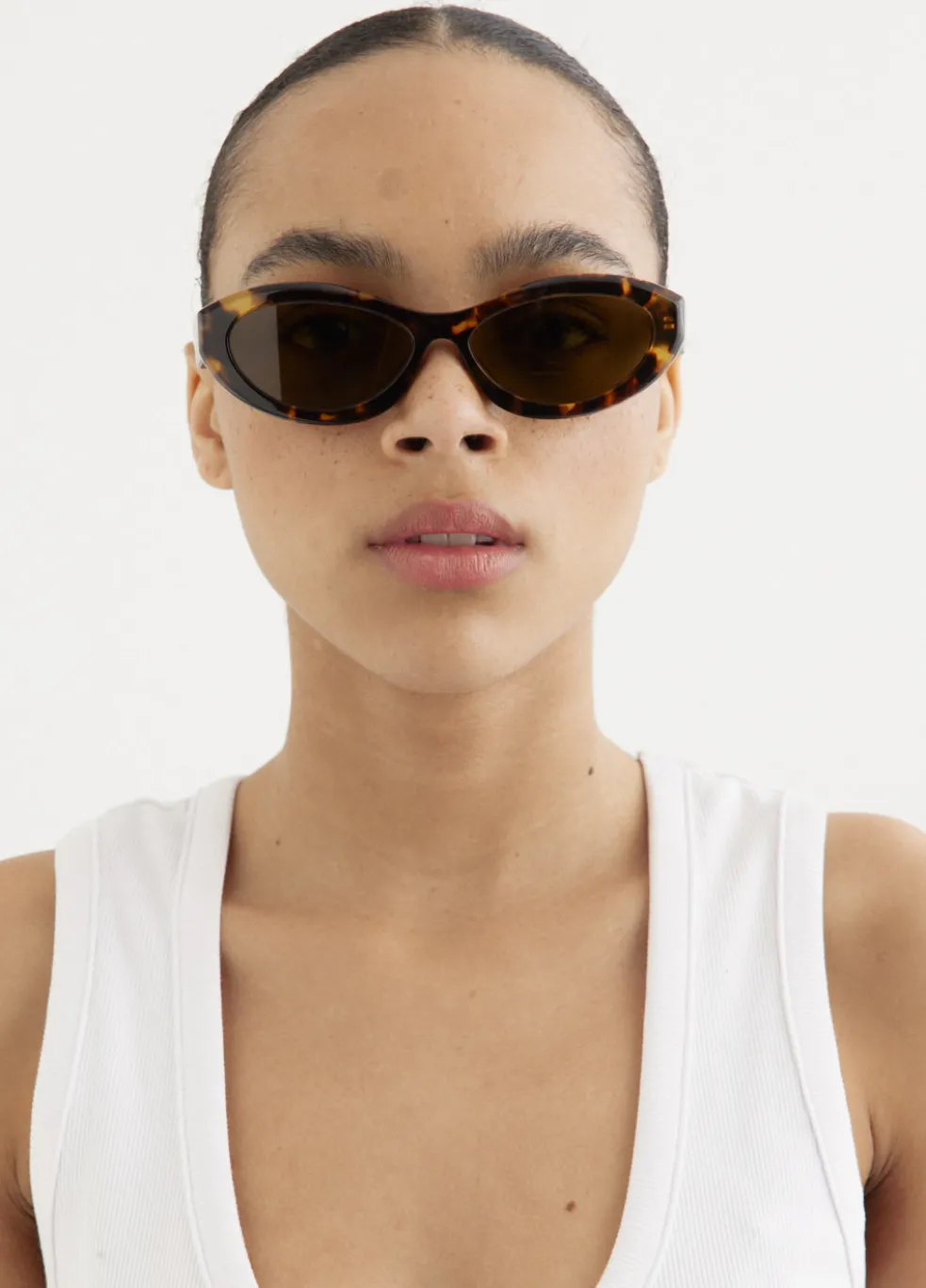 0PR 26ZSF Sunglasses