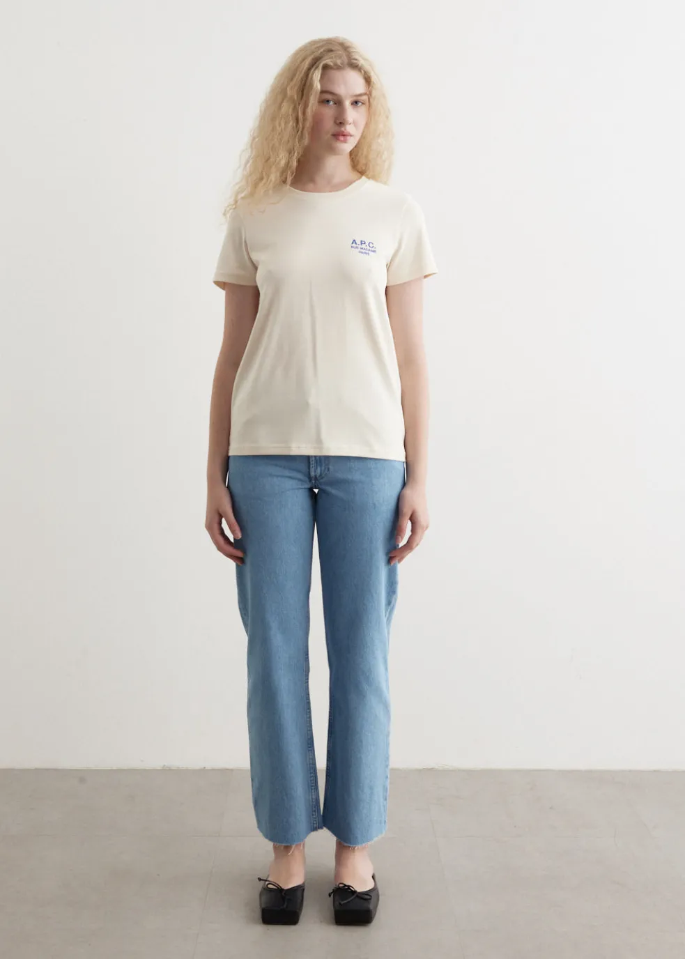 Relaxed Raw Edge Jeans