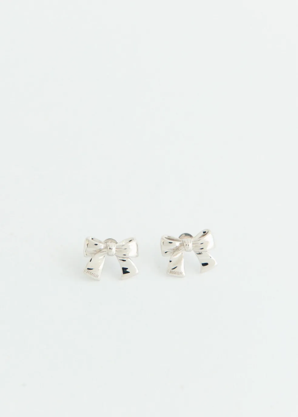 Ribbon Stud Earrings Medium