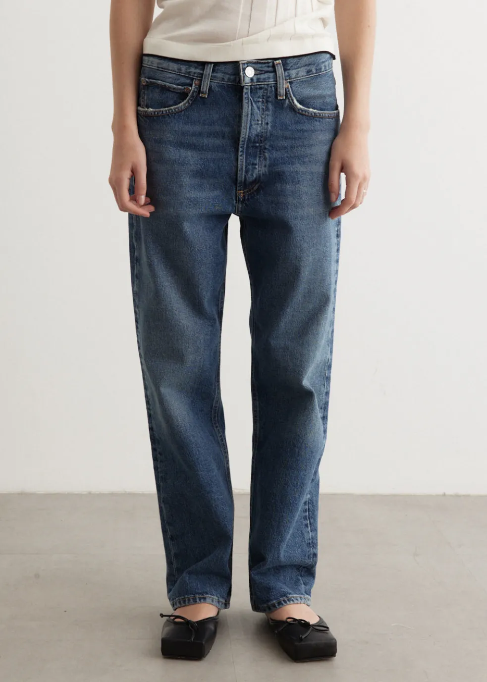 90's Mid Rise Straight Jeans