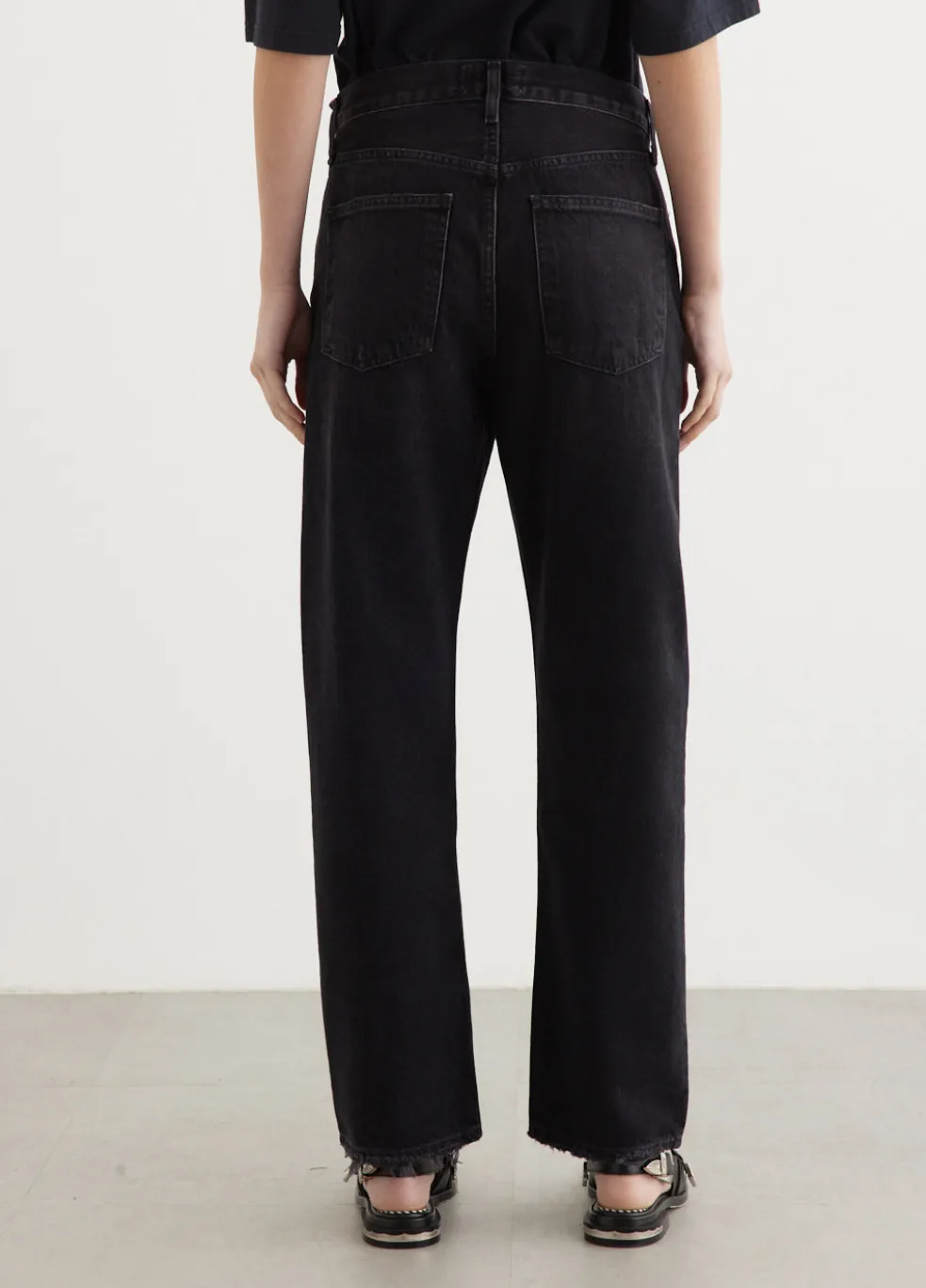 90's Mid Rise Straight Jeans