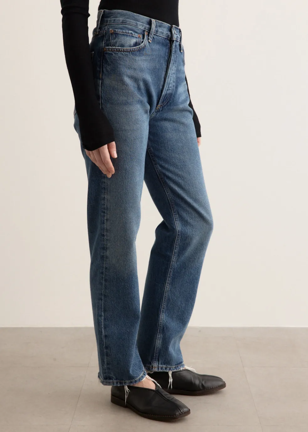 90's Pinched Waist Jeans