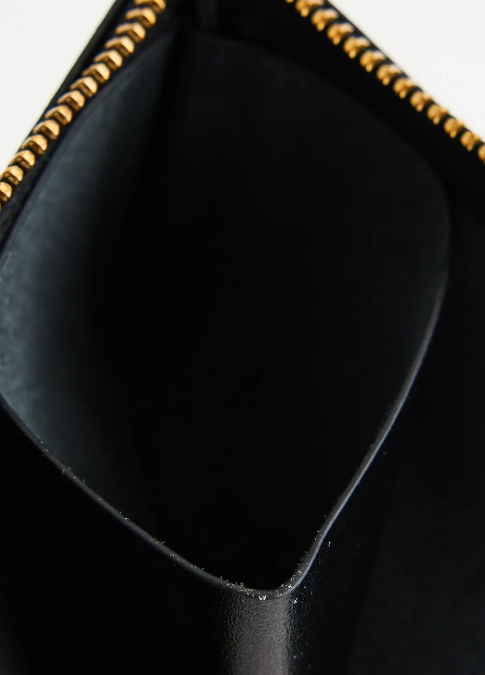 SA3100 Classic Zip Around Wallet