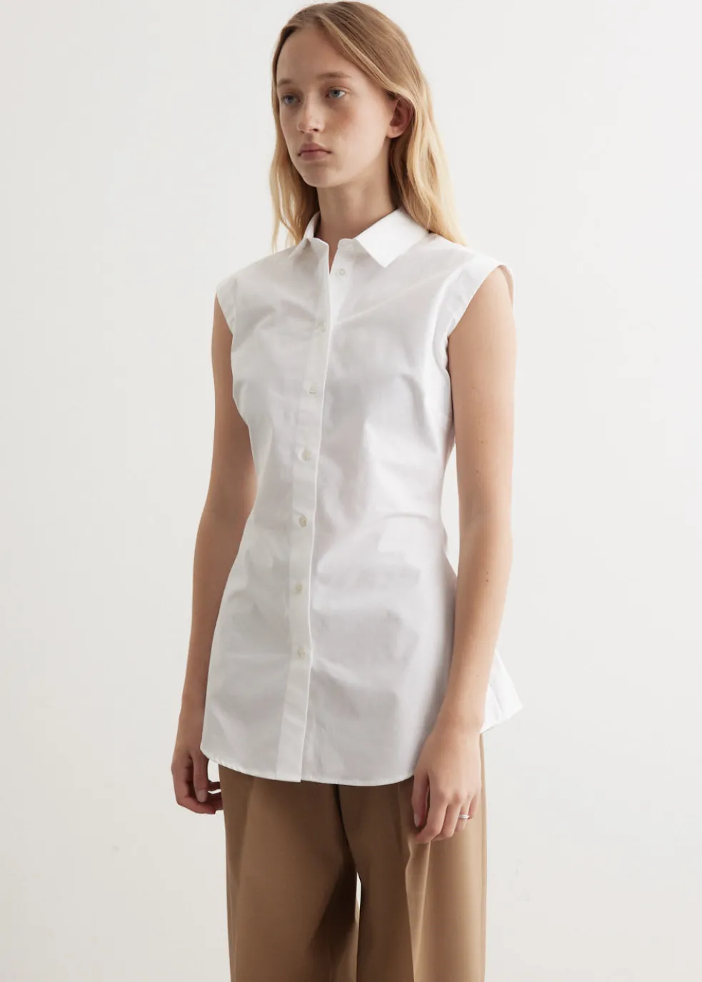 Shaped Poplin Sleeveless Shirt