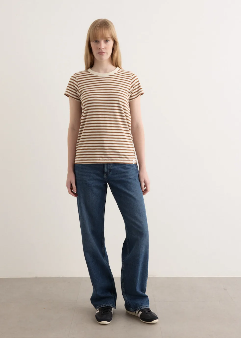 Shea High-Rise Relaxed Straight Jeans