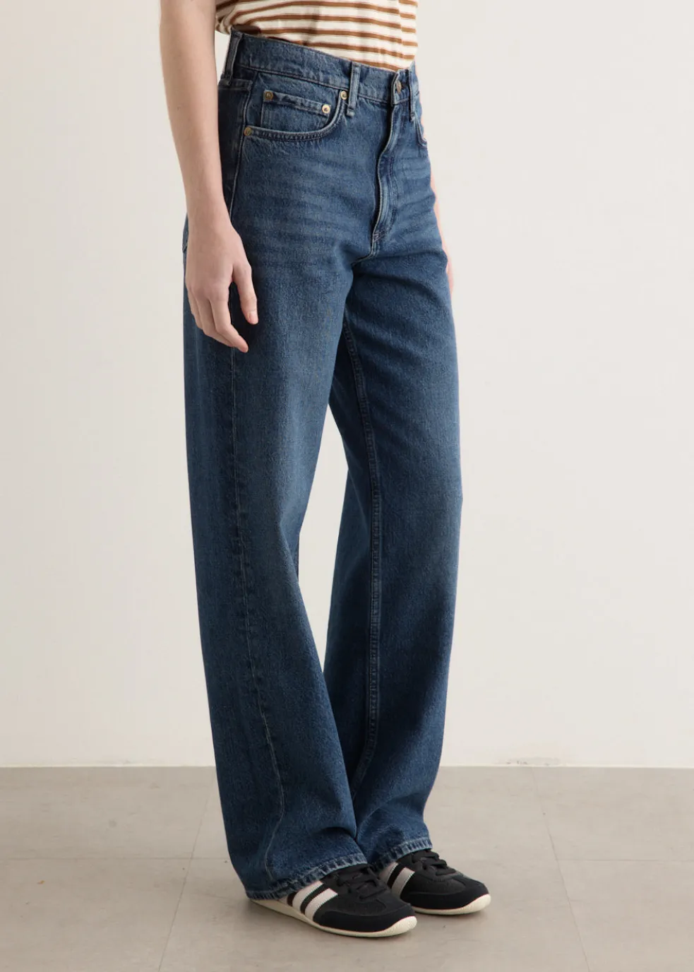 Shea High-Rise Relaxed Straight Jeans