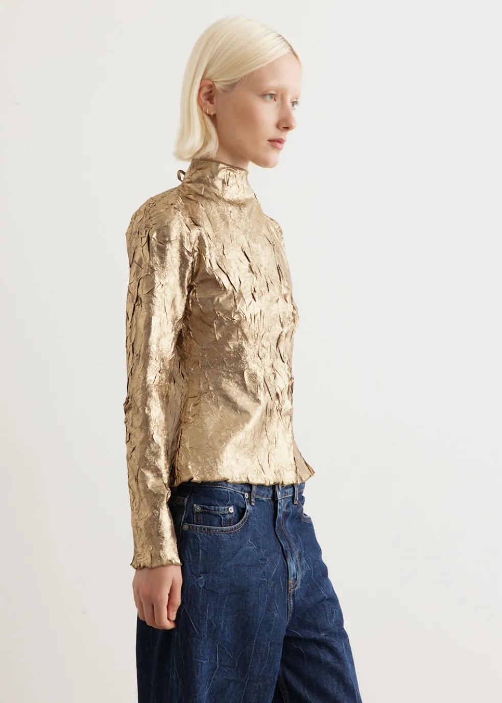 Shibori Pleat Back Cutout Top